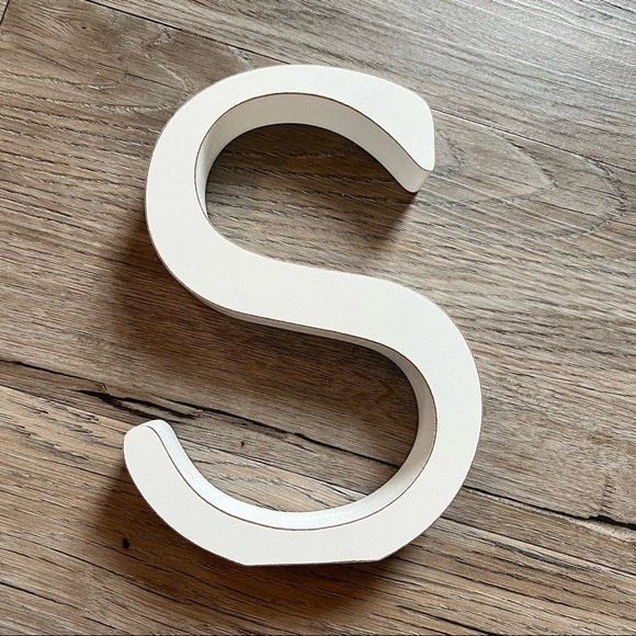 Wooden Decor Letter - S​ - Picture 1 of 5